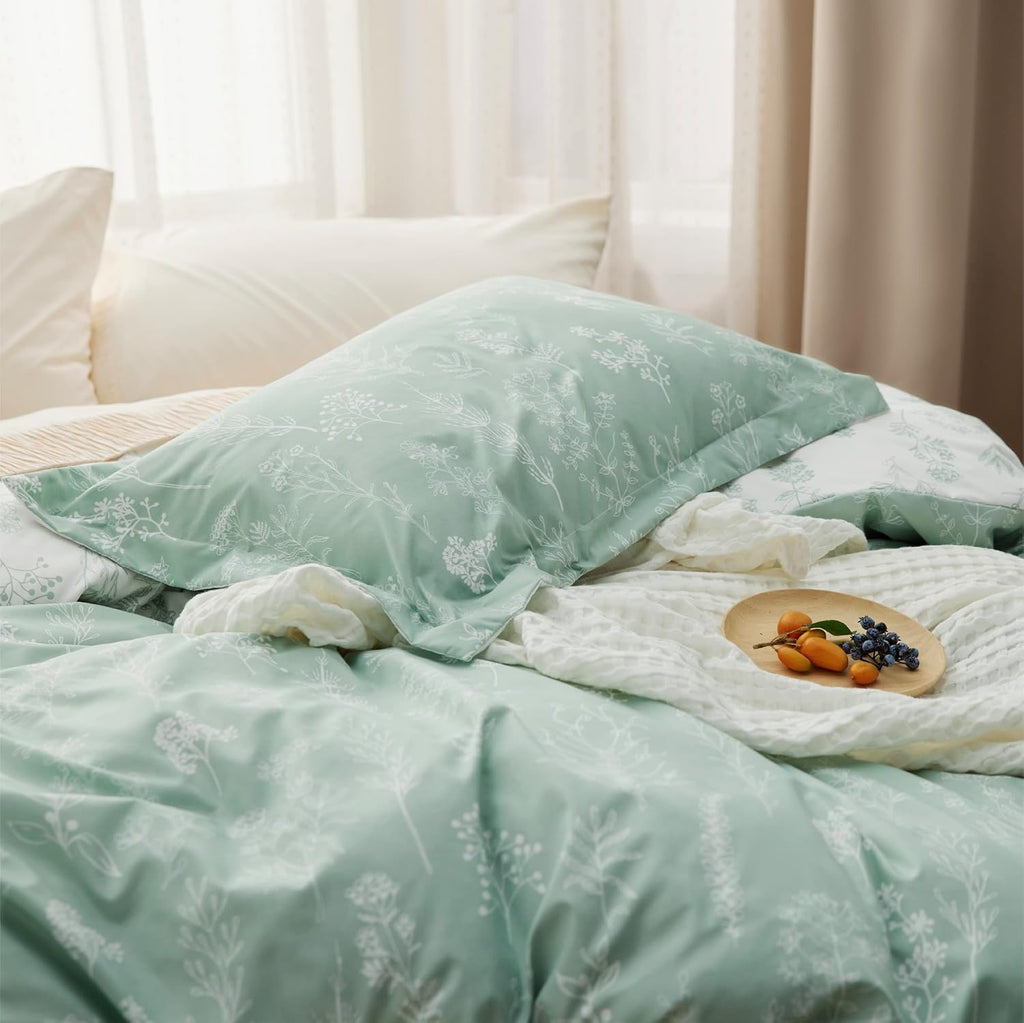 Duvet Cover Queen Size - Reversible Green Queen Duvet Cover Set with Zipper Closure, 3 Pieces Floral Patterned Bedding Set with 8 Corner Ties and 2 Pillow Shams